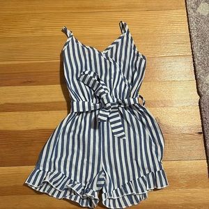 NWOT! Toddler girls romper